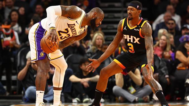 胜败瞬息万 胜败瞬息万