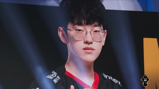 體系中的 體系中的