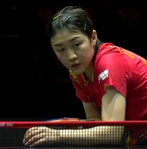 年足球體系 年足球體系