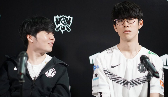 贴脸开大 贴脸开大