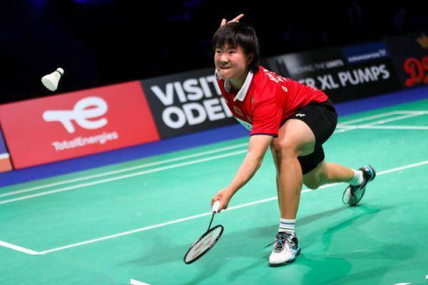 中日后卫对 中日后卫对